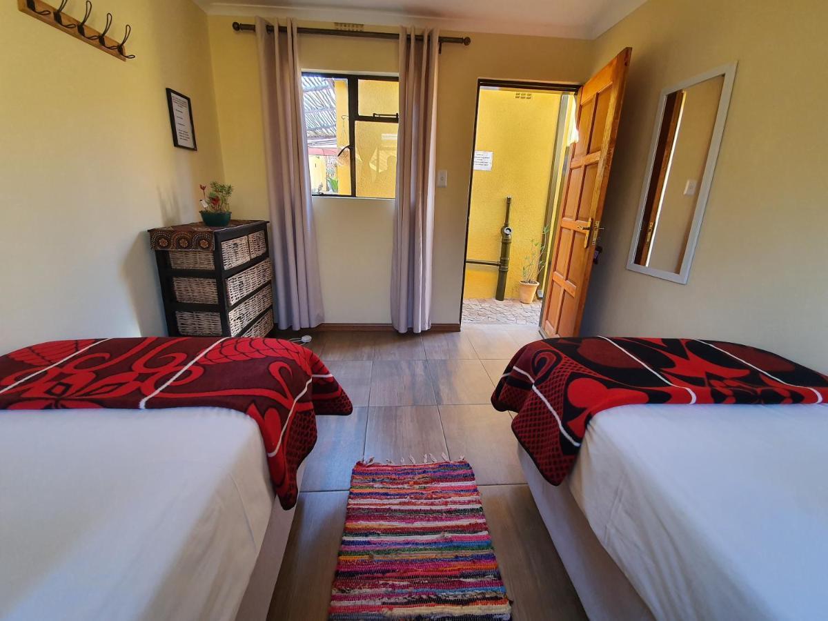 Hostel Lebo'S Soweto Backpackers Exteriér fotografie